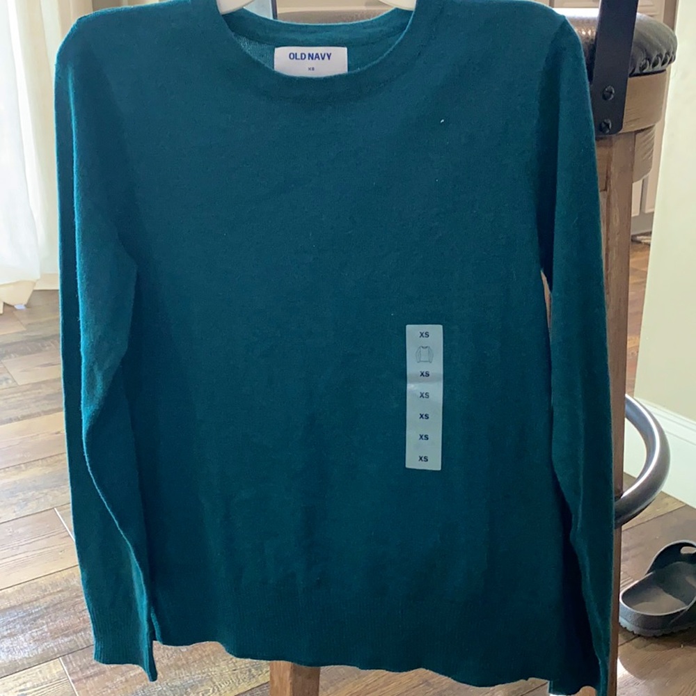 Emerald green